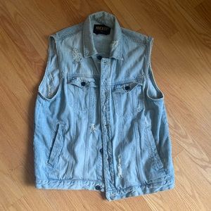 10 Deep denim vest